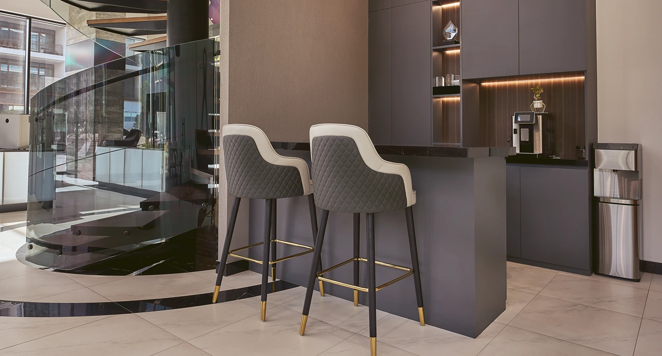    luxury interior designer 